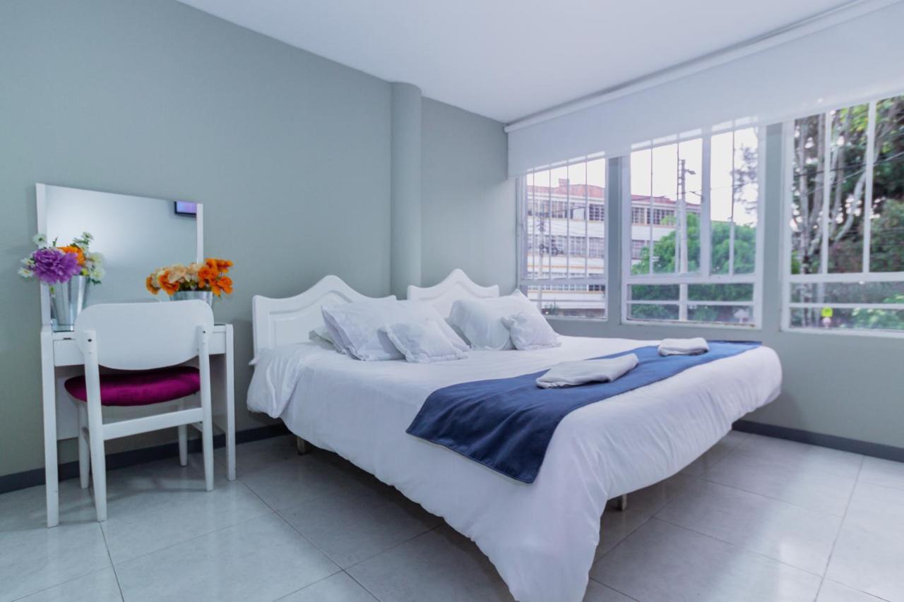 Apartasuites & Hotel Bogota Teusaquillo Buitenkant foto